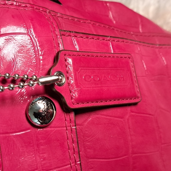 Coach NWTs Peyton Embossed Patent Leather Carryall Tote Bag - Picture 5 of 15